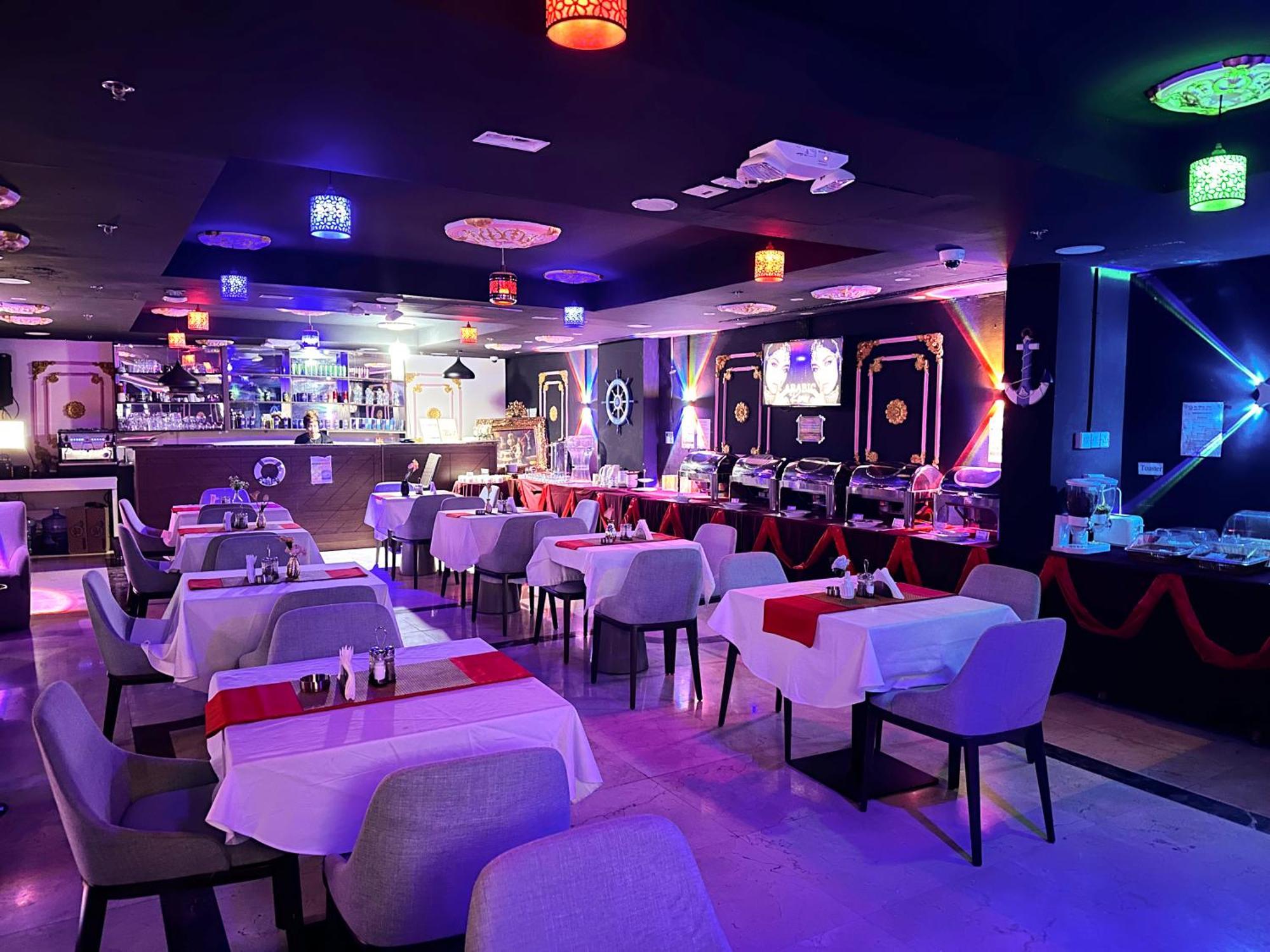 The Victory Hotel Доха Экстерьер фото